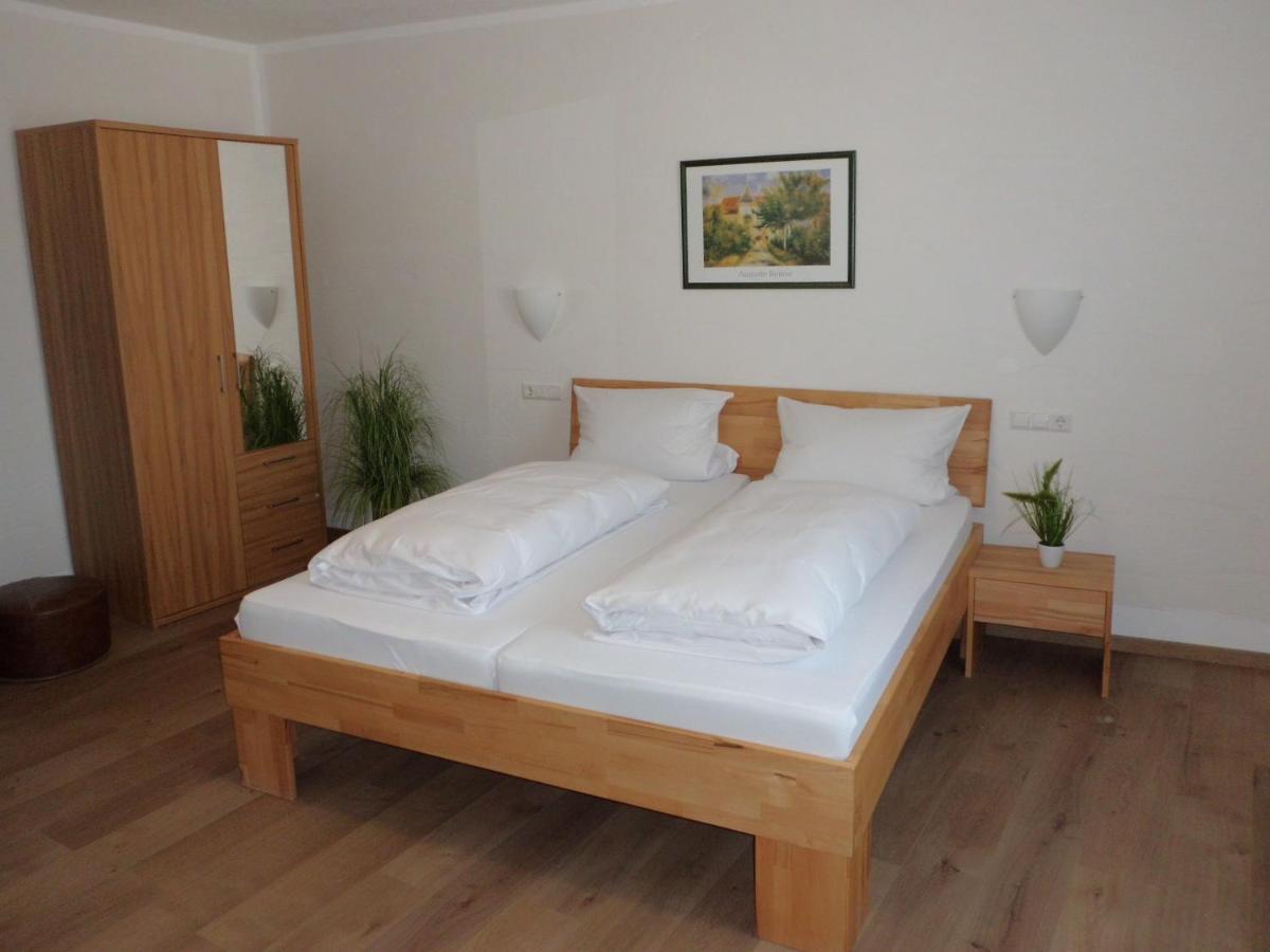 Hotel Restaurant Zur Pfanne Urbar  Luaran gambar